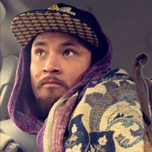 Meet your Posher, Larry